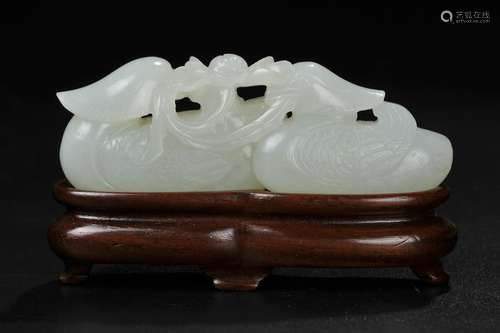 CHINESE WHITE JADE MANDARIN DUCK, QING DYNASTY