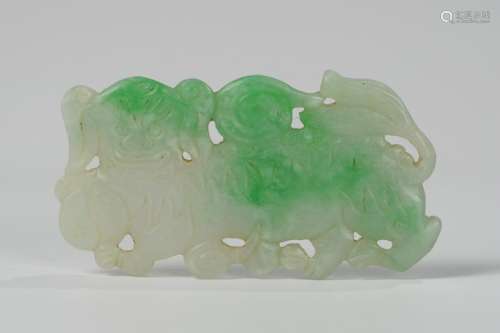 CHINESE JADEITE FOOLION PLAQUE, QING DYNASTY
