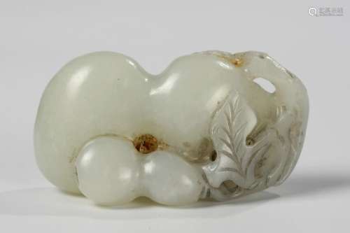 CHINESE WHITE JADE GOURD PENDANT, QING DYNASTY