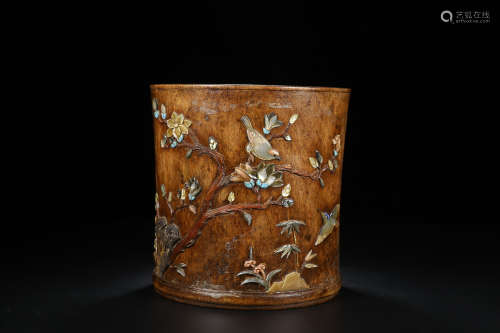 QIANLONG MARK HUANGHUALI WITH GEM INLAID PEN HOLDER