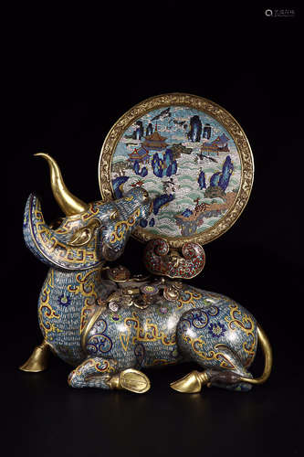 QIANLONG MARK CLOISONNE 'XINIUWANGYUE' ORNAMENT