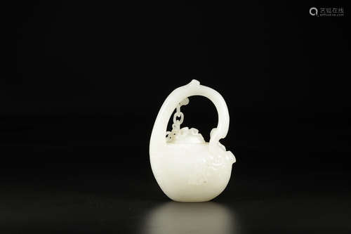 HETIAN JADE 'DUOZIDUOFU' LOOP HANDLE POT