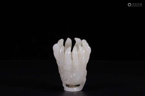 HETIAN JADE BUDDHA HAND