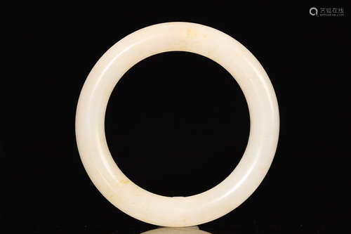 HETIAN JADE PLAIN BANGLE