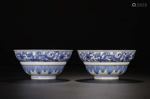 QIANLONG MARK BLUE WHITE BOWL IN PAIR