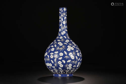 YONGZHENG MARK BLUE VASE