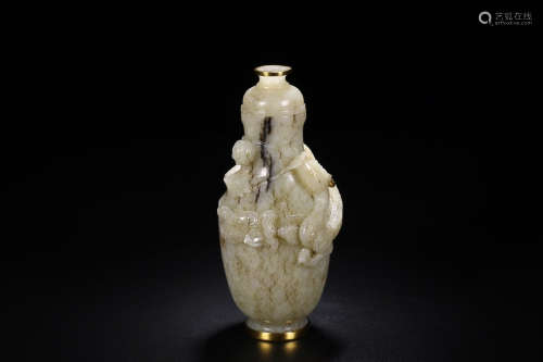 HETIAN JADE GOLD INLAID VASE