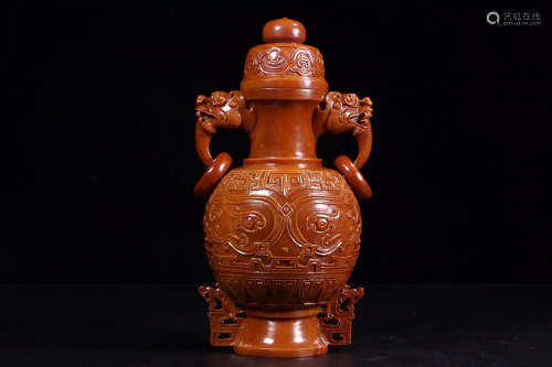 HETIAN JADE BEAST EAR VASE