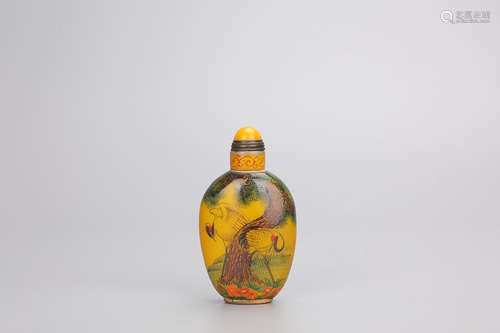 GLASS SNUFF BOTTLE