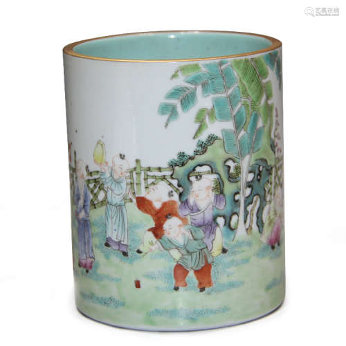 A Chinese Famille-Rose Porcelain Brush Pot