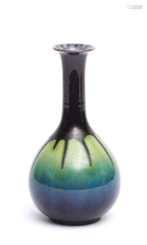 A small Kutani-ware porcelain vase with a tall neck
