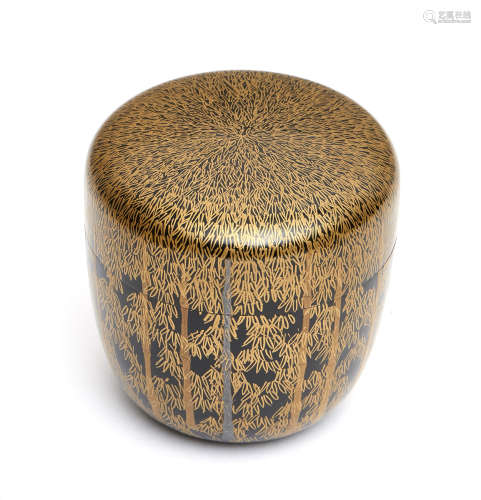 A Japanese lacquerwork tea caddy (natsume) decorated with bamboo in gold makie-lacquer