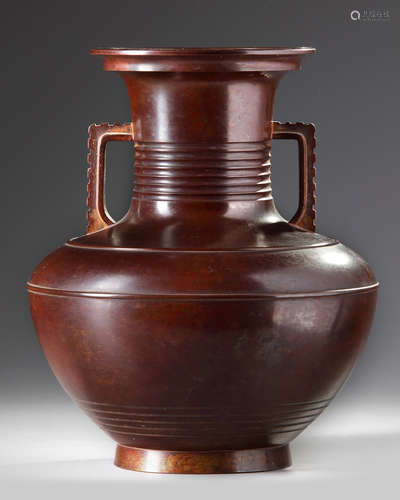 A large Japanese bronze vase