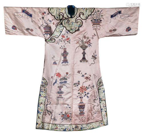 A Chinese pink-ground embroidered lady's informal robe