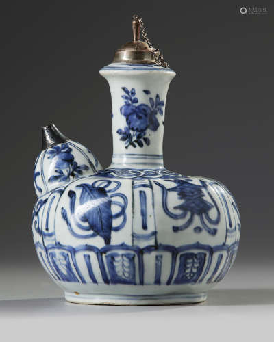 A Chinese blue and white silver-mounted kendi