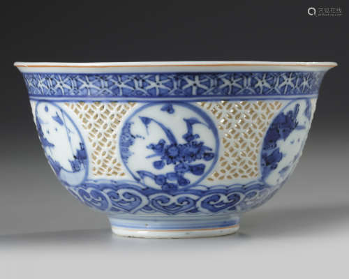 A Chinese blue and white openwork bowl
