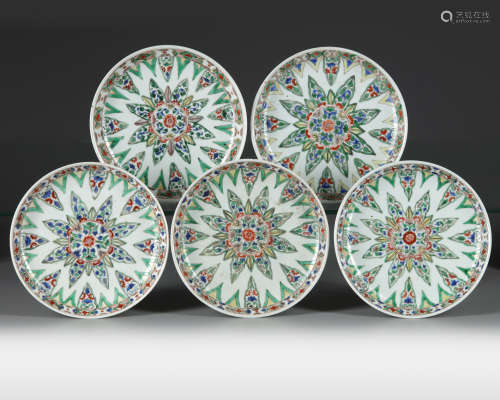 A set of five Chinese famille verte dishes