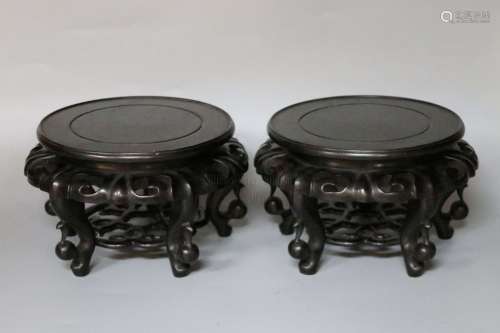 A PAIR OF ZITAN STANDS