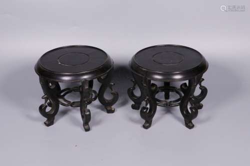 A PAIR OF ZITAN STANDS