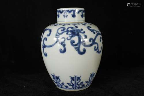 A Chinese Blue and White Porcelain Tea Jar
