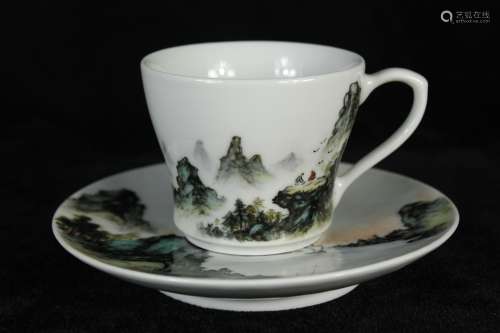 A Chinese Famille-Rose Porcelain Cup with Plate