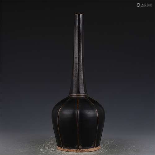 A Chinese Black Glazed Porcelain Vase