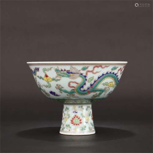 A Chinese Dou-Cai Glazed Porcelain Bowl