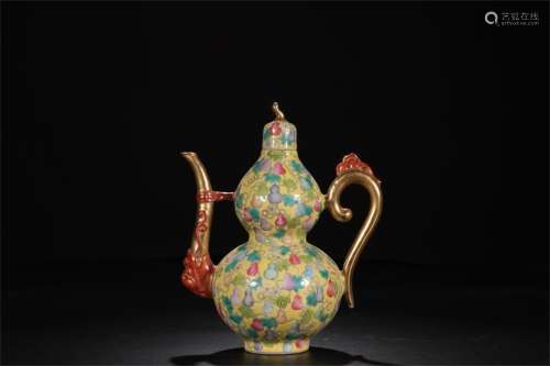 A Chinese Famille-Rose Porcelain Double Gourd Wine Pot