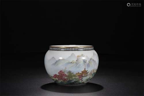 A Chinese Famille-Rose Porcelain Brush Washer