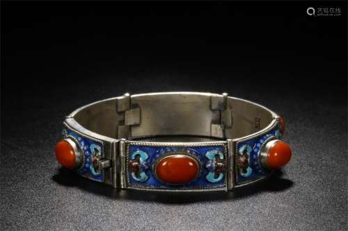A Chinese Carved Silver Bracelet with Inlaid