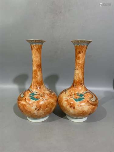 A Pair of Chinese Famille-Rose Porcelain Vases