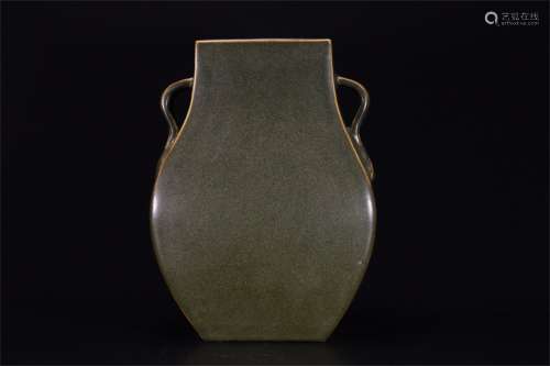 A Chinese Tea-Dust Glazed Porcelain Vase