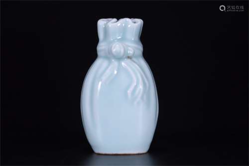 A Chinese Blue Glazed Porcelain Vase