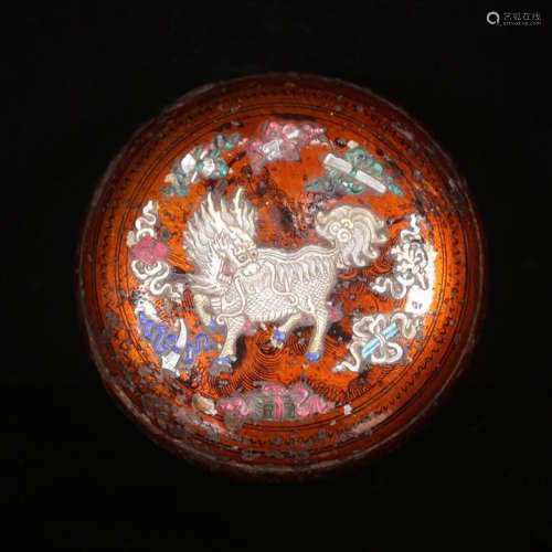 CHINESE GEM STONE INLAID RED LACQUER BEAST LIDDED ROUND BOX