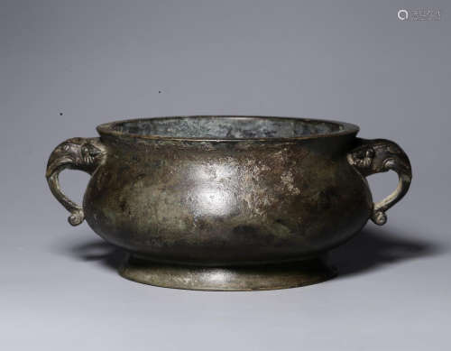 CHINESE BRONZE ELEPHANT TRUNK HANDLE ROUND CENSER