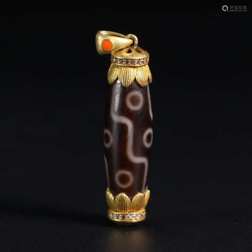 TIBETAN GOLD MOUNTED AGATE DZI BEAD PENDANT