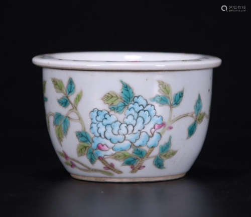 CHINESE PORCELAIN FAMILLE ROSE FLWOER WATER POT