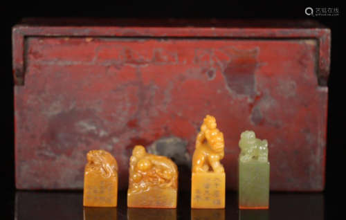 FOUR CHINESE SOAPSTONE TIANHUANG BEAST SEAL