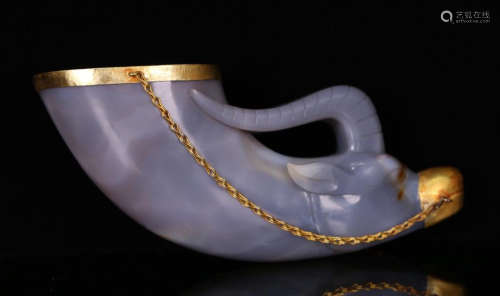 CHINESE GOLD MOUNTED AGATE OX JUE CUP
