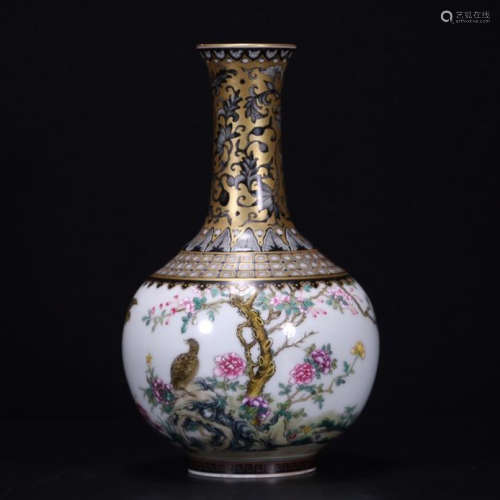 CHINESE PORCELAIN FAMILLE ROSE BIRD AND FLOWER VASE