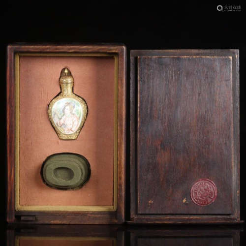 CHINESE PURE GOLD ENAMEL SNUFF BOTTLE