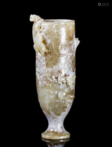 CHINESE ANCIENT JADE DRAGON STEM CUP