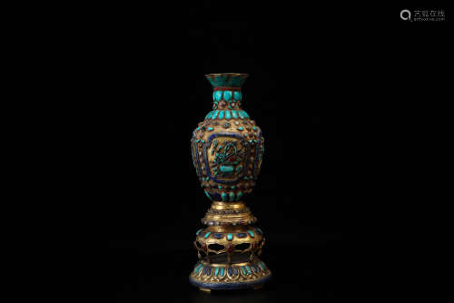 A Chinese Gilt Bronze Vase with Inlaid