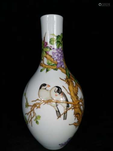 A Chinese Famille-Rose Porcelain Vase