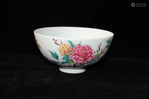 A Chinese Famille-Rose Porcelain Bowl