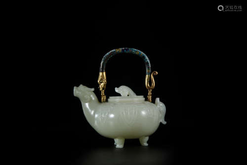 A Chinese Carved Jade Tea Pot