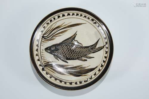 A Chinese Cizhou-Type Black and White Glazed Porcelain Plate