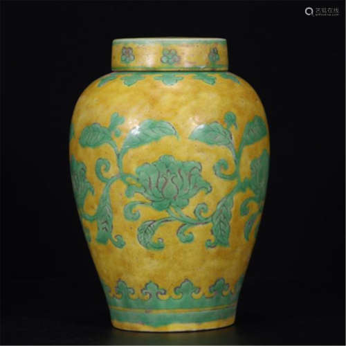 CHINESE PORCELAIN YELLOW GROUND GREEN FLOWER LIDDED JAR