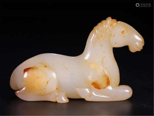 CHINESE NEPHRITE JADE HORSE TABLE ITEM