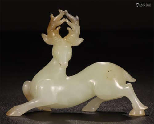 CHINESE WHITE JADE DEER TABLE ITEM